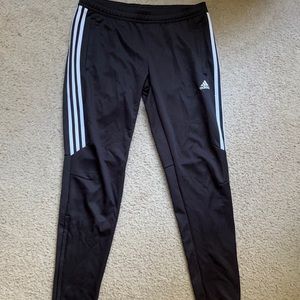 Adidas jogger sportswear